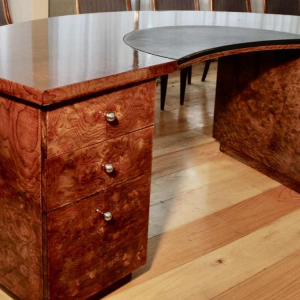 Andrée Putman (attribué) bureau demi-cercle“en bois de frêne, design français 1960-80