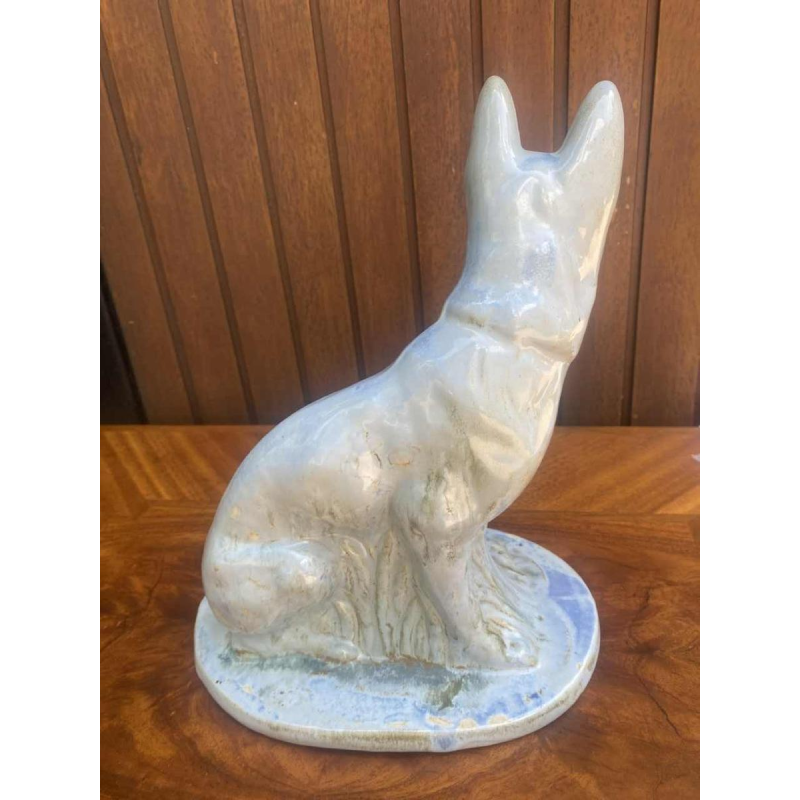 Sculpture d'un chien ( berger ) céramique Art Déco, faïence Moulin Des Loups Orchies