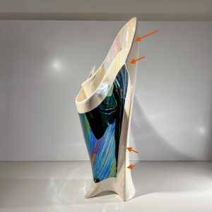 Verceram ou Camillo Lusso, vase de forme libre et sculpturale irisé en céramique, ca 1960-70