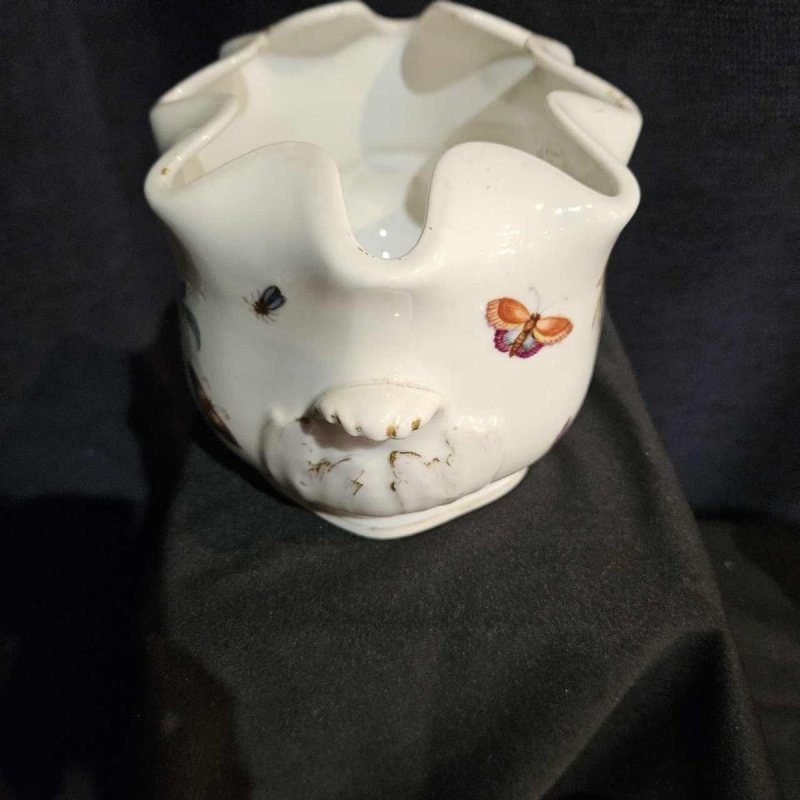 Dresden Manufactory, kleine porseleinen koeler, vogels en insecten design, 19e eeuw