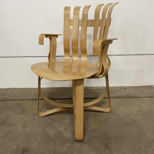 FRANK GEHRY / KNOLL International, pair of “Hat Trick“ armchairs, maple slats, 1994