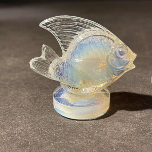 SABINO FRANCE, Ensemble 3 Sculptures Poissons Art DeÂ´co, Verre Opalescent PressÃ©