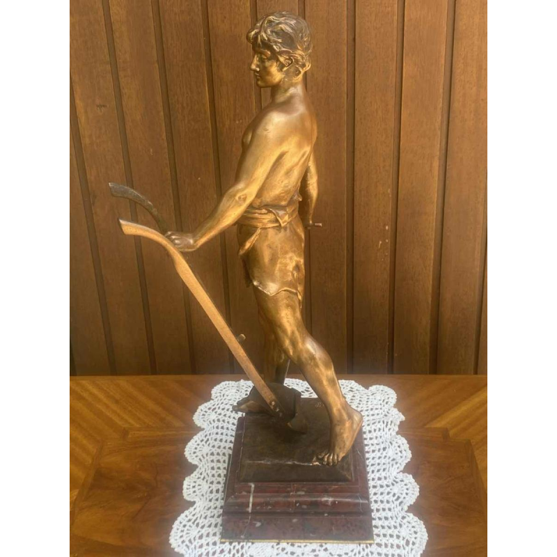 Antoine Bofill "De arbeider" bronzen sculptuur van een man 53cm, begin 20e eeuw