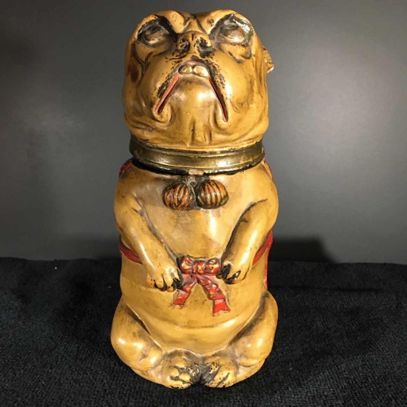 Bernard Bloch Austria, Dog Bulldog Terracotta Tobacco Pot, eind 19e eeuw