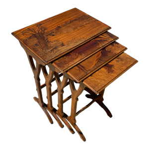 PAUL GUTH Ãcole de Nancy, set de 4 tables gigognes Art Nouveau marqueteÂ´es, 1900