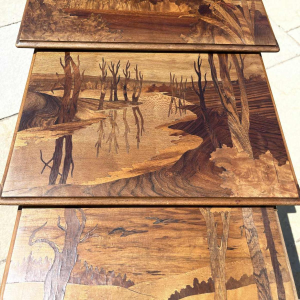 PAUL GUTH Ãcole de Nancy, set de 4 tables gigognes Art Nouveau marqueteÂ´es, 1900