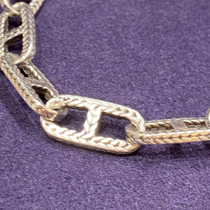 Bracelet en argent, maille chaîne d'ancre texturée