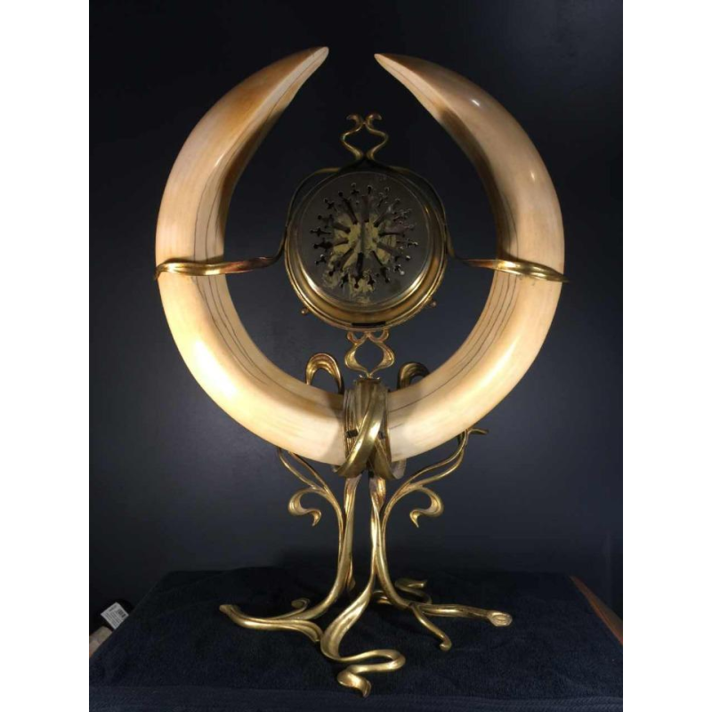 Klok, Belgische Art Nouveau school, brons, Victor Horta-stijl, circa 1900