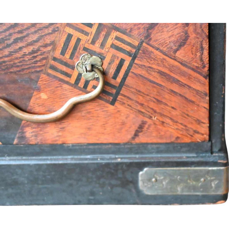 Kusuri Dansu Japonais - Apothekerskistje met Yosegi inlegwerk