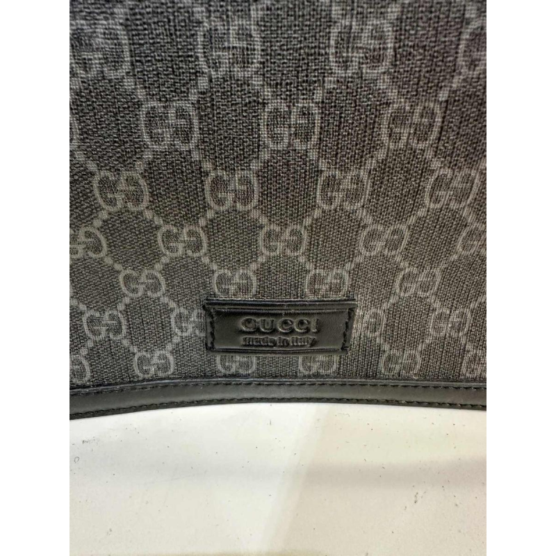 Gucci, sacoche unisexe en cuir et toile monogrammée