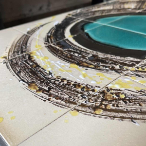 DE NISCO, table basse céramique, métal chromé, Design belge Abstrait, ca 1960