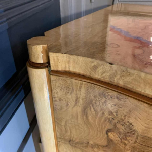 Curved Art Deco cabinet / bar, maple burl and mahogany fillet, ca 1930