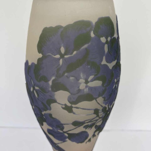 Manufacture Gallé Nancy, Art Nouveau vase decorated with hydrangeas, 20th century