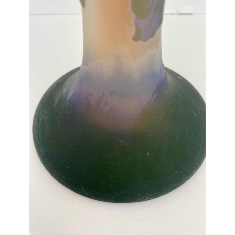 Manufacture Gallé Nancy, Art Nouveau vase decorated with hydrangeas, 20th century