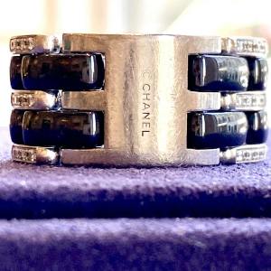 CHANEL “ULTRA” scharnierende ring, goud, keramiek en diamanten