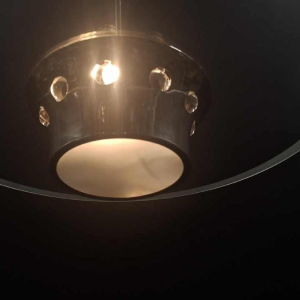 lustre Art Déco moderniste, style Bauhaus, acier chromé et verre, ca 1930