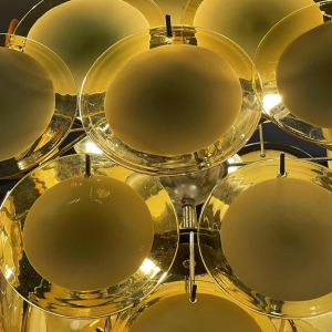 Gino Vistosi (Murano), Lustre Design Ambre Blanc, 36 plaques disques verre, 1960