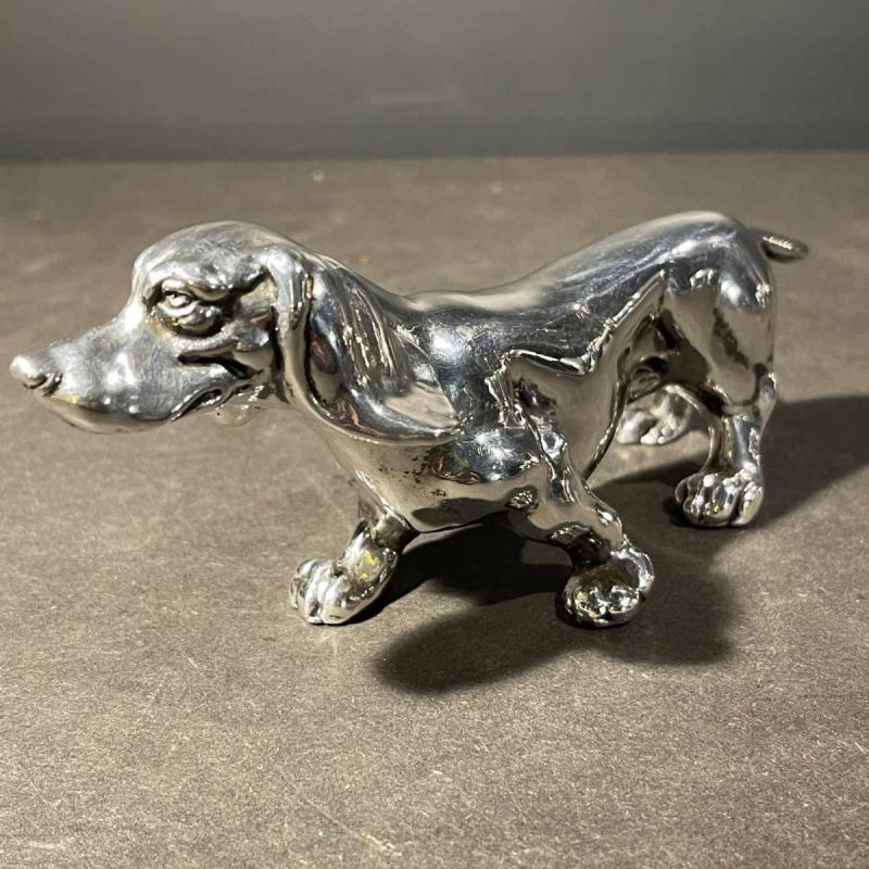 Dachshund Dog sculpture in solid silver, 20th century
