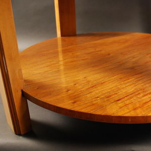 De Coene Frères, Table basse Art Déco, marqueterie sycomore acajou, ca 1925