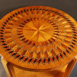 De Coene Frères, Art Deco salontafel, sycamore mahonie inlegwerk, ca 1925