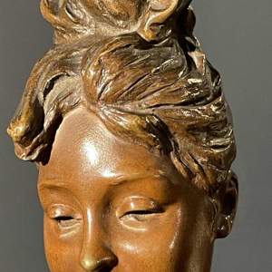 Victor Bruyneel "femme eÂ´leÂ´gante" Sculpture Buste bronze Art Nouveau, ca 1900