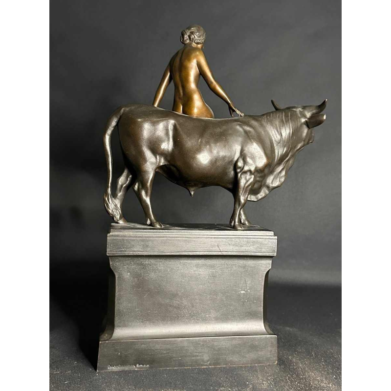 Bronze Europe by Oskar Gladenbeek Germany