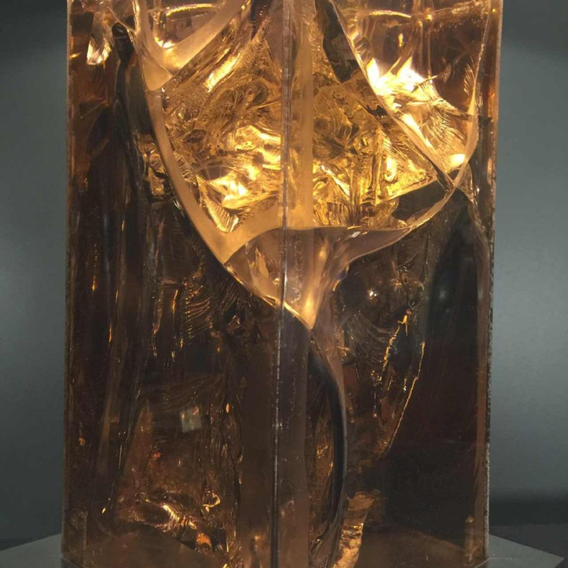 Pierre Giraudon, lampe à poser prisme en " Résine Fractale ", bronze argenté, 1970s