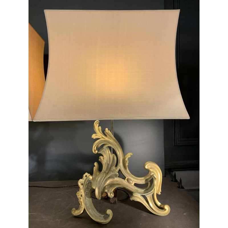 Paire de Grandes Lampes Chenets Louis XV Rocaille en Bronze dorÃ© Ormolu, ca 1750