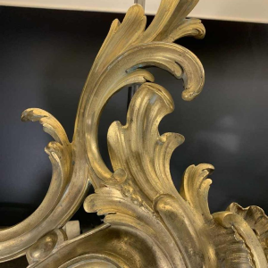 Paire de Grandes Lampes Chenets Louis XV Rocaille en Bronze dorÃ© Ormolu, ca 1750
