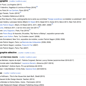 INDIA MAHDAVI 'FANTOMAS' Pair of lamps / floor lamps, Eye-ball design, black lacquered steel, ca 1990