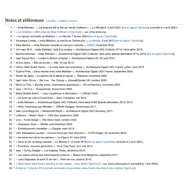 INDIA MAHDAVI 'FANTOMAS' Paire de lampes / lampadaires, Design Eye-ball, acier laqué noir, ca 1990