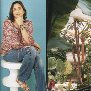 INDIA MAHDAVI 'FANTOMAS' Paar lampen / staande lampen, Oogbol ontwerp, zwart gelakt staal, ca 1990