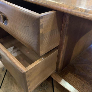 Vintage salontafel / salontafel, Scandinavisch design, lades opbergwielen, jaren