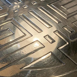 RICCO D, Table basse Mid-Century en laiton gravÃ© oxydÃ©, Design belge 1970s,