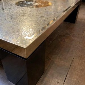 RICCO D, Table basse Mid-Century en laiton gravÃ© oxydÃ©, Design belge 1970s,