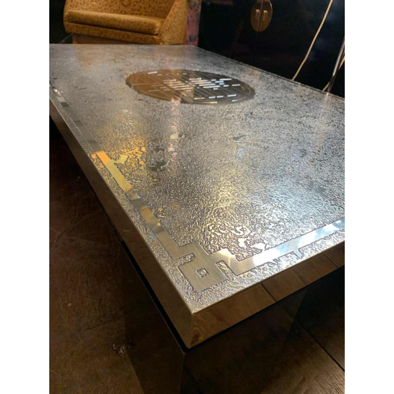 RICCO D, Table basse Mid-Century en laiton gravé oxydé, Design belge 1970s,