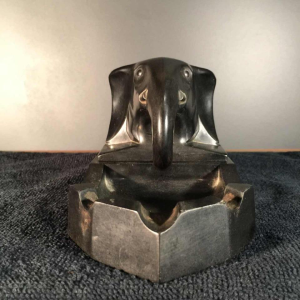 Art Deco GUMMON bakeliet olifant, kantoor set / asbak, omstreeks 1925