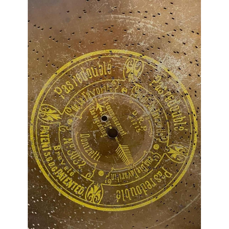 Symphonion Musikwerke, 16 discs, diameter 30 cm, late 19th century