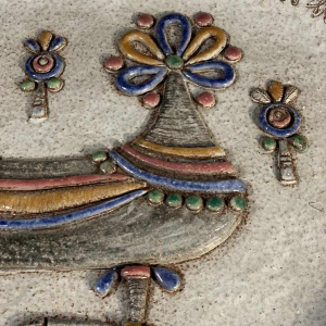 M.H. BATAILLE pour DOUR, grand plat en Céramique " Oiseau Fantastique ", ca 1960