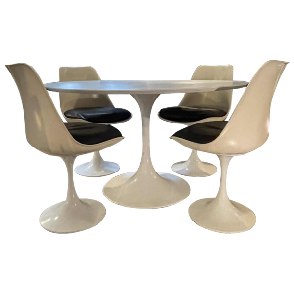 Set Tafel en 4 Stoelen Set " Tulp ", Hoge Kwaliteit, Knoll ?, ca 1960/70s