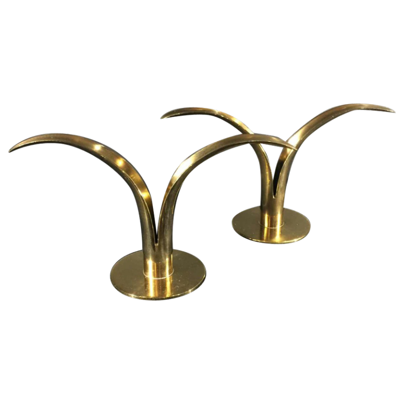 Ivar Alenius-Bjork " Lily ", Ystad Metall, paire de bougeoirs laiton doré 1940