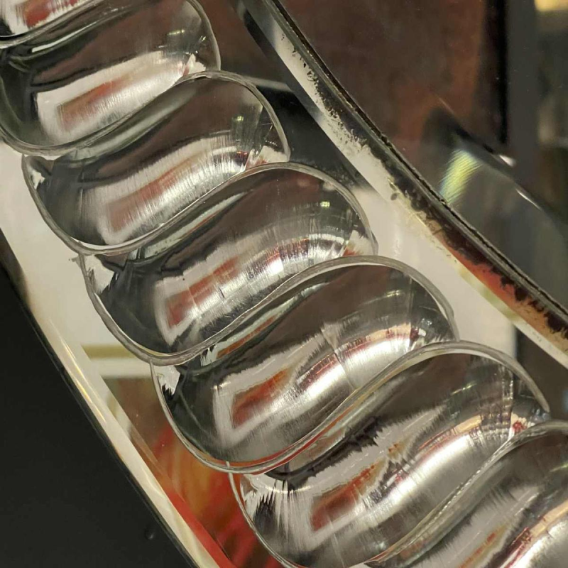 OLIVIER DE SCHRIJVER, grand miroir rond (90cm) façon mercure ancien