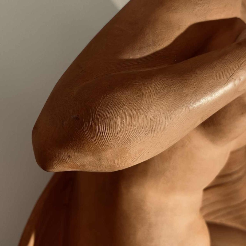 JOE DESCOMPS CORMIER 'Knielende naakte vrouw met draperie' Art Deco terracotta sculptuur, ca. 1910