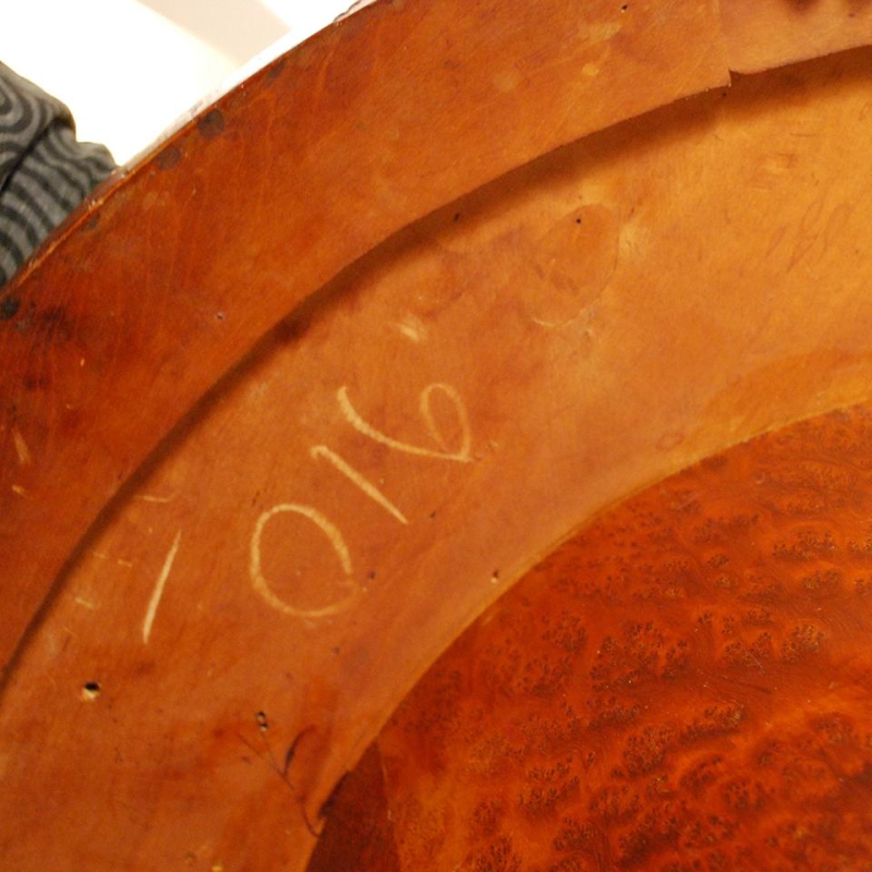 Cylindre" Art Deco kolomtafel van wortelnotenhout - circa 1930