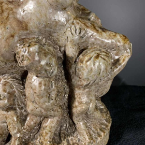 BEESEL TERRACO DRAAK Sint Joris, Sculpture en Grès, Centaure et Putti, ca 1940