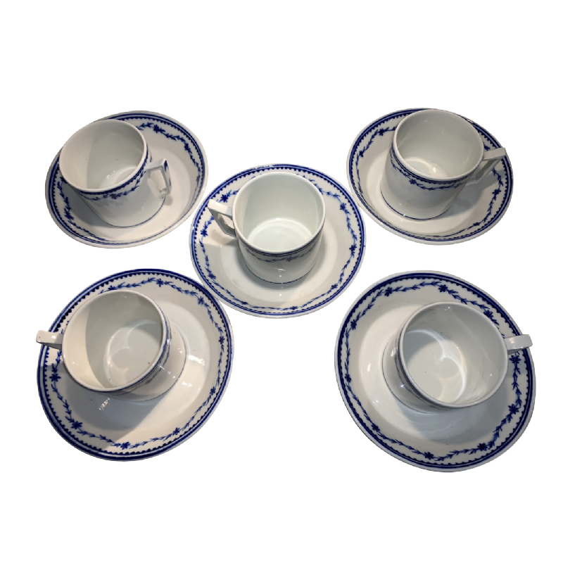 5 tasses "litron" et sous-tasses TOURNAI décor "au laurier fleuri"
