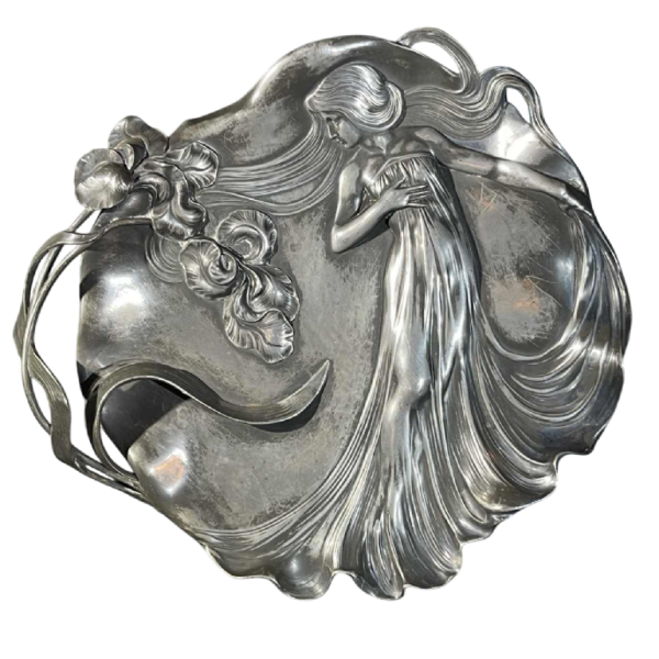 WMF "Femme aux iris" N°290 plateau ajoure´ Art Nouveau, me´tal argente´, ca 1906