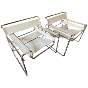 MARCEL BREUER for GAVINA, "WASSILY B3" Pair of Leather and Steel Armchairs