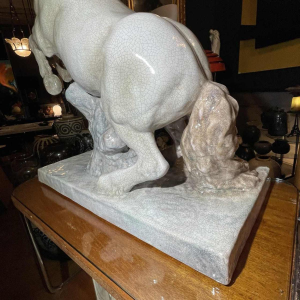 ELSE BACH / KARLSRUHE 'Cheval cabre´' 82cm sculpture Art De´co, céramique majolique ( craquelé blanc ) ca 1935