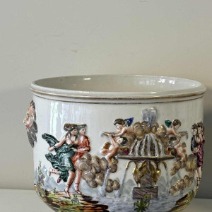 Capodimonte, pair of planters, polychrome enamelled porcelain, antique scenes decoration in bas-relief, 19th c